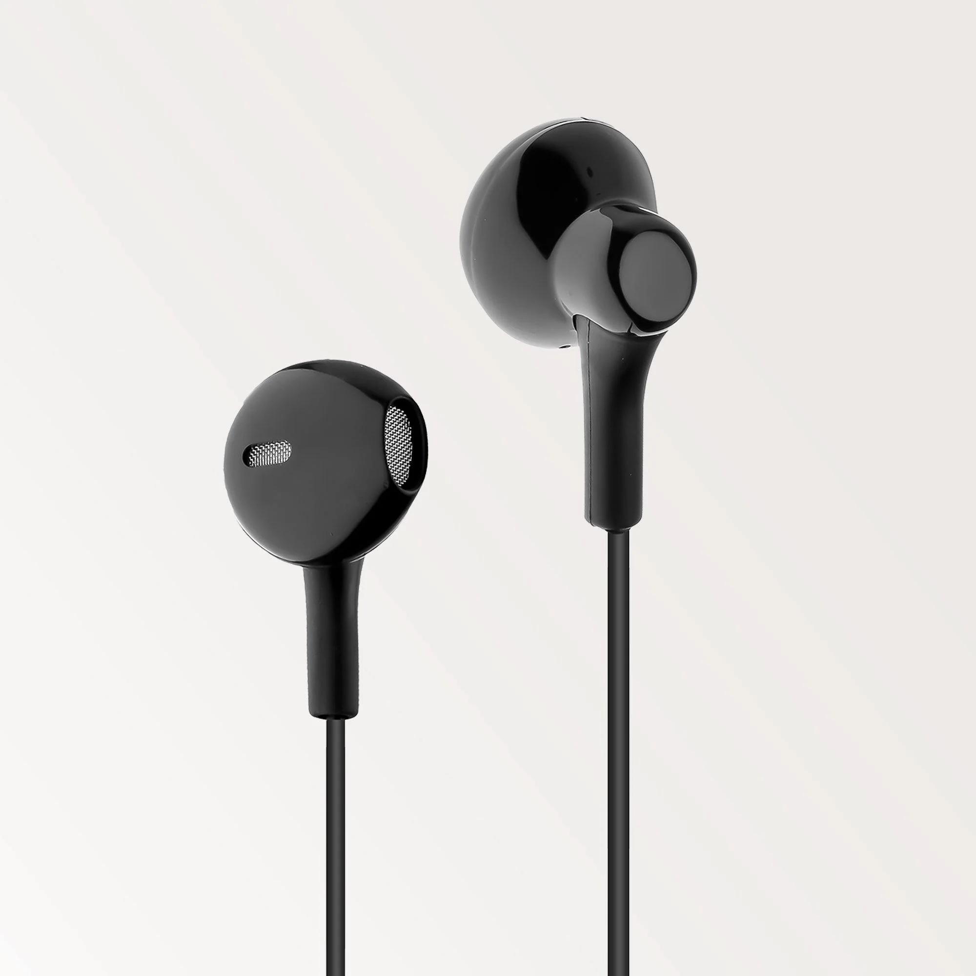 EP-21 Wired Earphones (Black) - Image 4